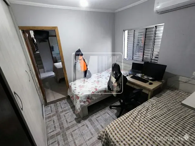 Casa com 158m² 3 quartos e 2 banheiros, à venda, no bairro Vila Palmares em Santo André