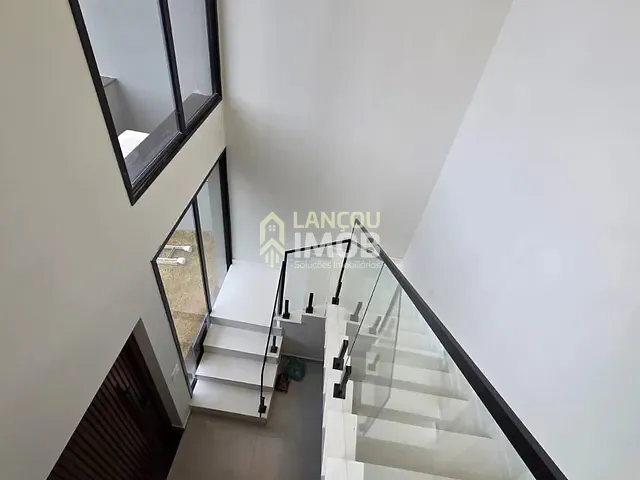 Casa 4 quartos e 4 banheiros, à venda, no bairro Vila Paulo Leone em Itupeva