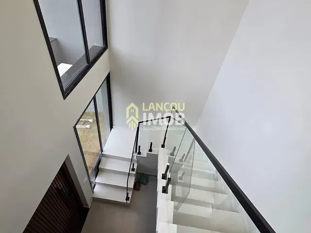 Casa 4 quartos e 4 banheiros, à venda, no bairro Vila Paulo Leone em Itupeva