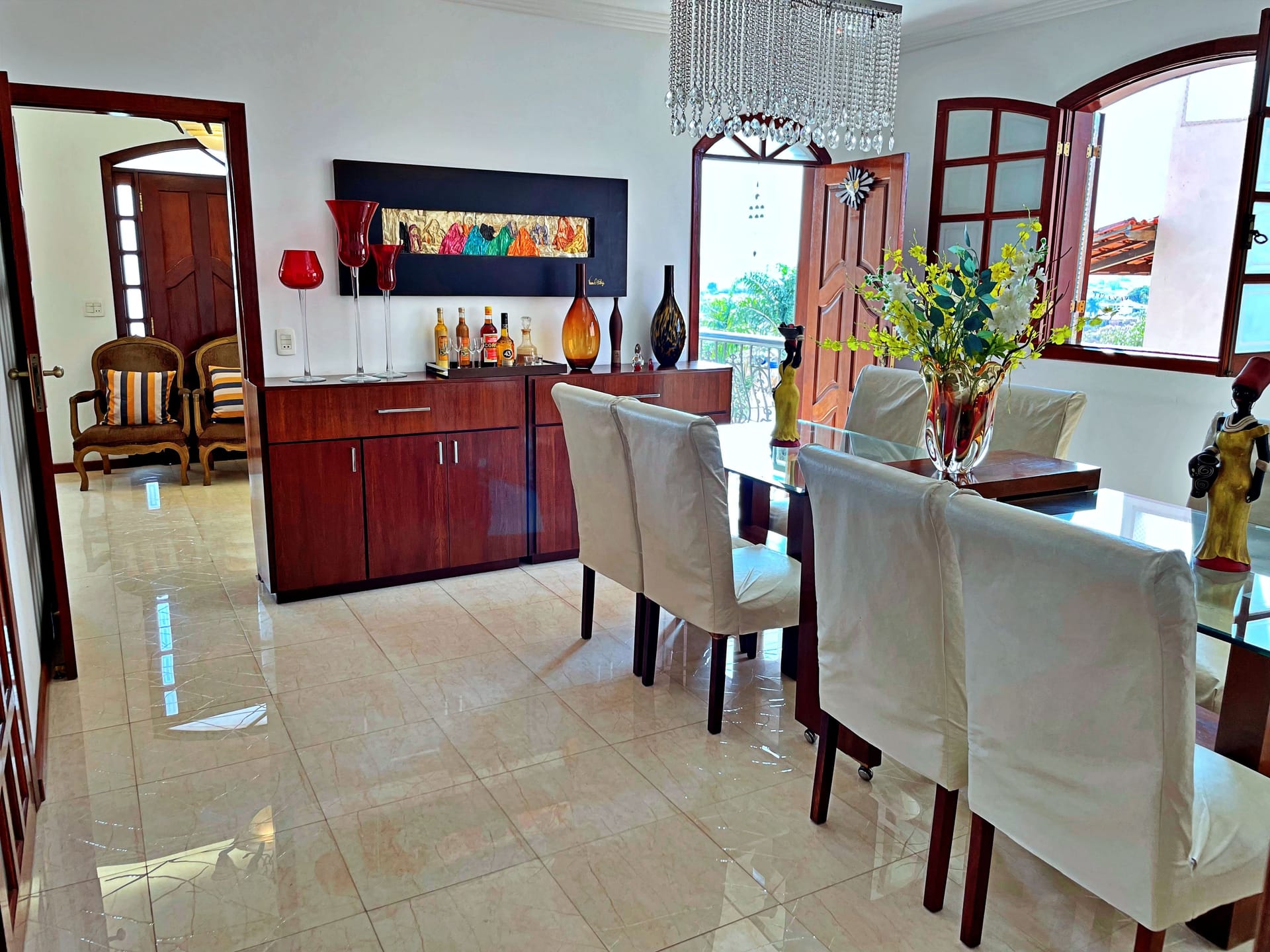 Casa de alto padrão à venda com 4 quartos e suíte master no Bairro Trevo em Belo Horizonte/MG