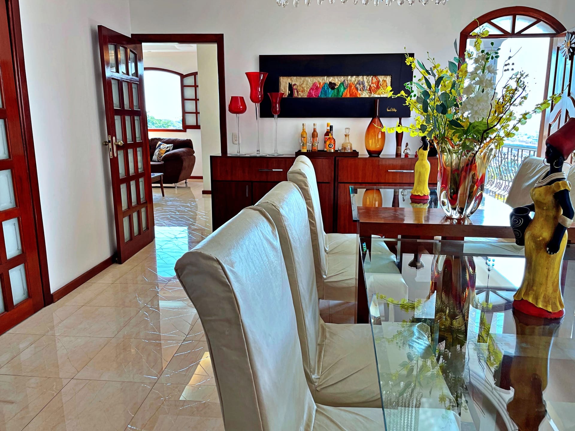 Casa de alto padrão à venda com 4 quartos e suíte master no Bairro Trevo em Belo Horizonte/MG