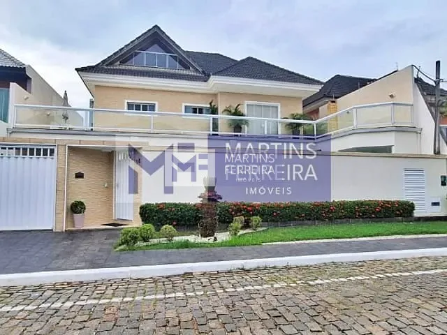 Casa com 320m² 3 quartos e 5 banheiros, à venda, no bairro Vargem Pequena em Rio de Janeiro