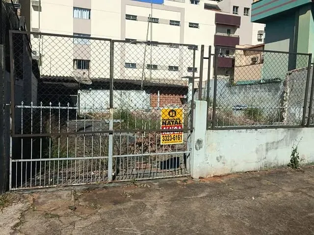 Casa 2 quartos e 1 banheiro, para alugar, no bairro Vitória em Londrina