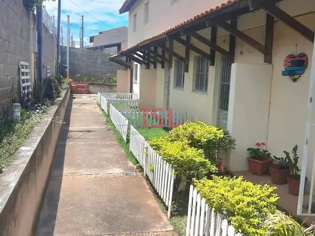 Casa 2 quartos e 2 banheiros, à venda, no bairro Vila Aeroporto I em Campinas