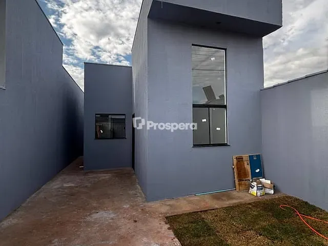 Casa com 180m² 3 quartos e 2 banheiros, à venda, no bairro Gran Ville em Anápolis