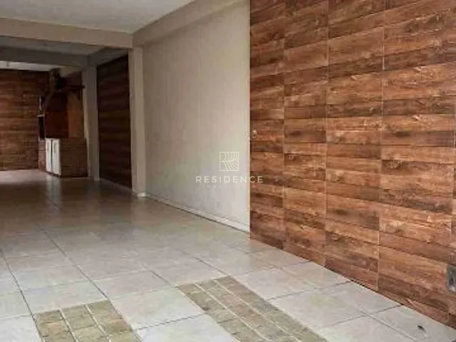 Casa 4 quartos e 2 banheiros, à venda, no bairro Santo Agostinho em Volta Redonda