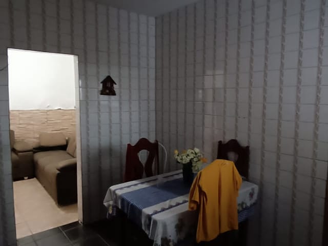 Casa 2 quartos e 1 banheiro, à venda, no bairro Guarani em Belo Horizonte