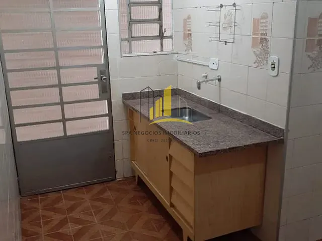 Casa com 180m² 3 quartos e 2 banheiros, à venda, no bairro Vila Ré em São Paulo