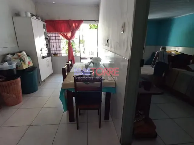 Casa 3 quartos e 2 banheiros, à venda, no bairro Malhado em Ilhéus