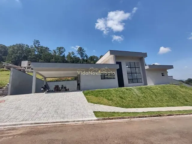 Casa 3 quartos e 3 banheiros, à venda, no bairro Condominio Quintas da Boa Vista em Atibaia