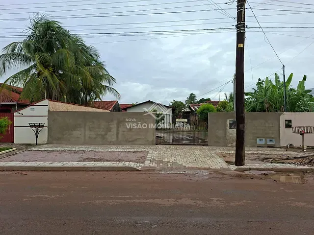 Casa 2 quartos e 1 banheiro, para alugar, no bairro parque das araras em Sinop