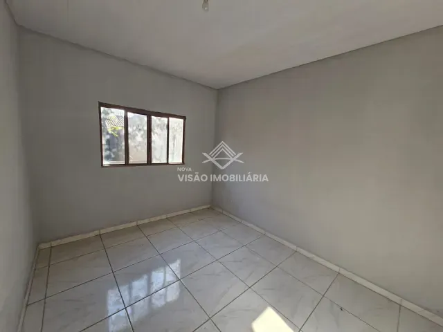 Casa 2 quartos e 1 banheiro, para alugar, no bairro parque das araras em Sinop