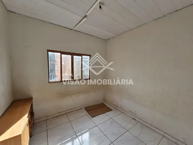 Casa 2 quartos e 1 banheiro, para alugar, no bairro parque das araras em Sinop