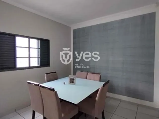 Casa com 240m² 3 quartos e 2 banheiros, à venda, no bairro Jardim Europa em Araxá