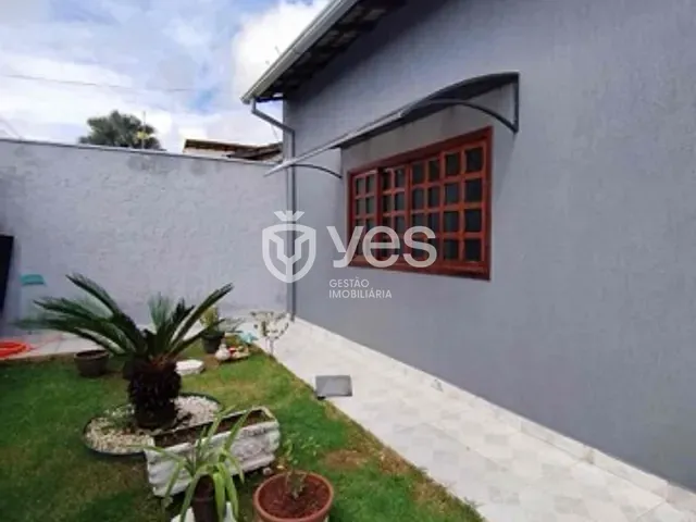 Casa com 240m² 3 quartos e 2 banheiros, à venda, no bairro Jardim Europa em Araxá
