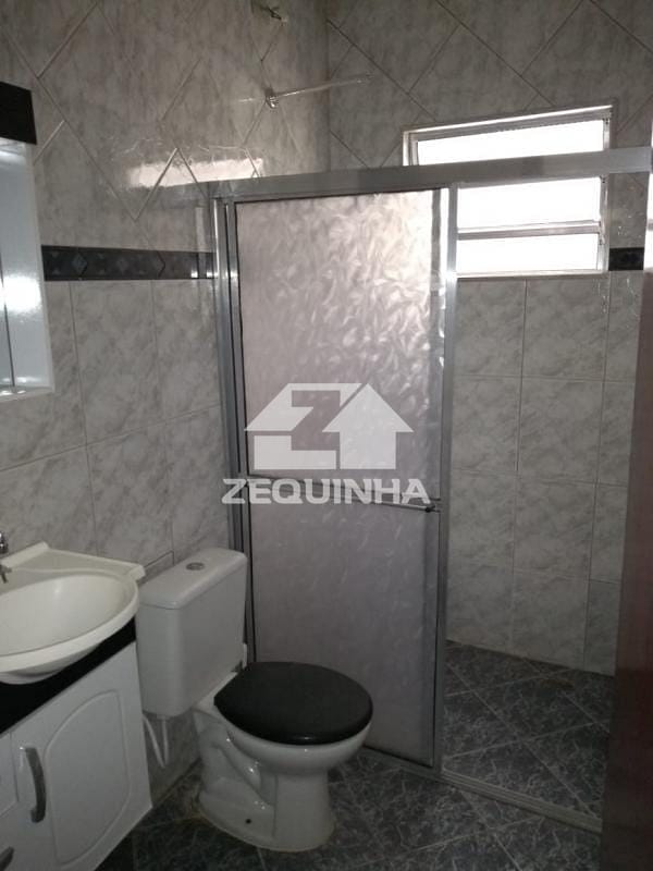 Casa à venda com 4 quartos, 179m² - Foto 14