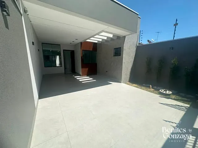 Casa com 150m² 3 quartos e 2 banheiros, à venda, no bairro Jardim Novo Oásis em Maringá