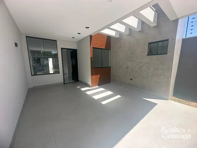 Casa com 150m² 3 quartos e 2 banheiros, à venda, no bairro Jardim Novo Oásis em Maringá