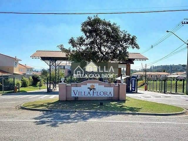 Casa à venda com 2 quartos, 64m² - Foto 1