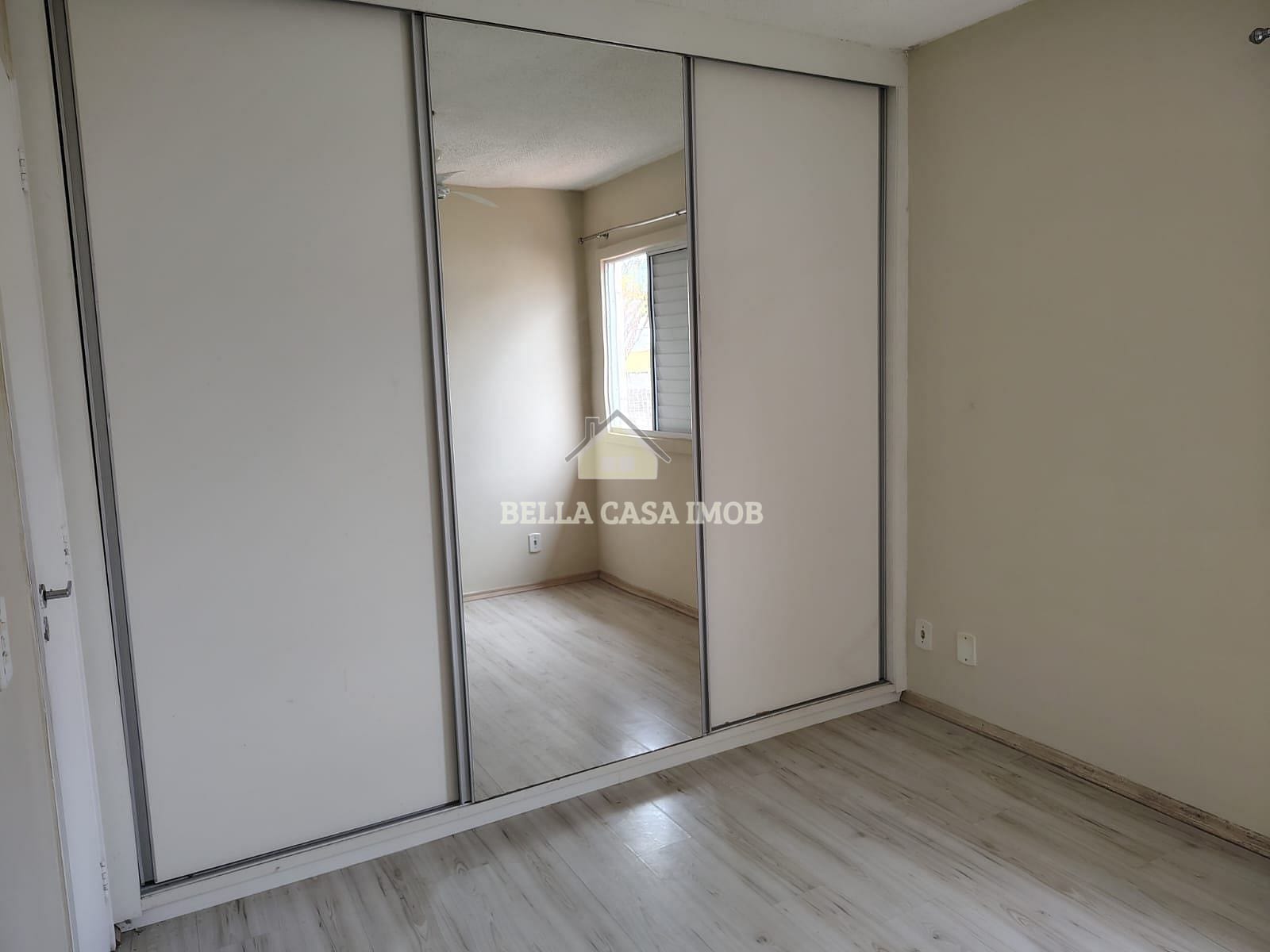 Casa à venda com 2 quartos, 64m² - Foto 4