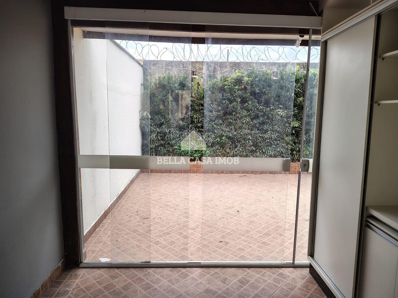 Casa à venda com 2 quartos, 64m² - Foto 7
