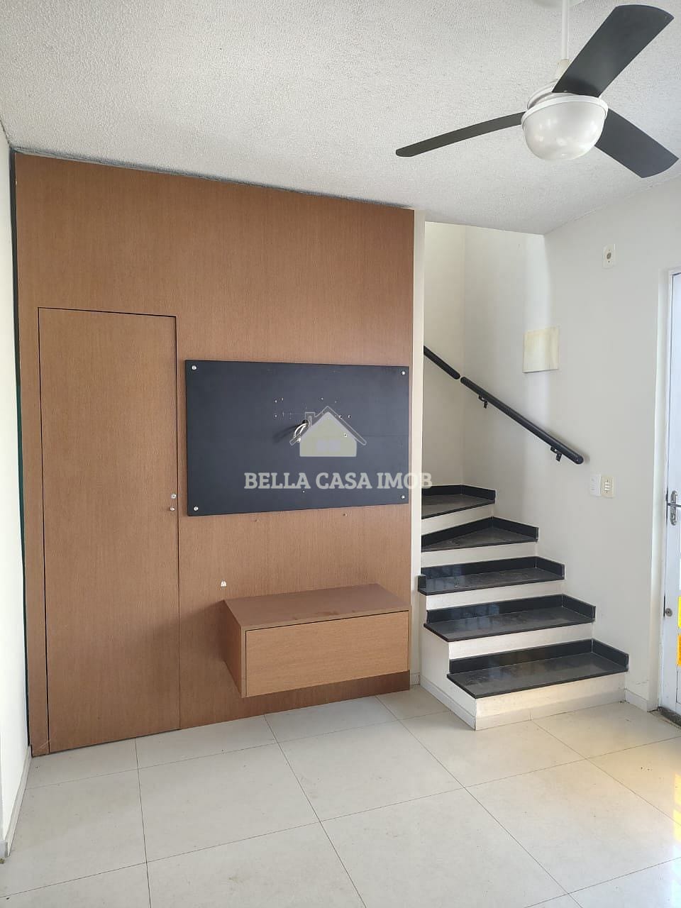 Casa à venda com 2 quartos, 64m² - Foto 11