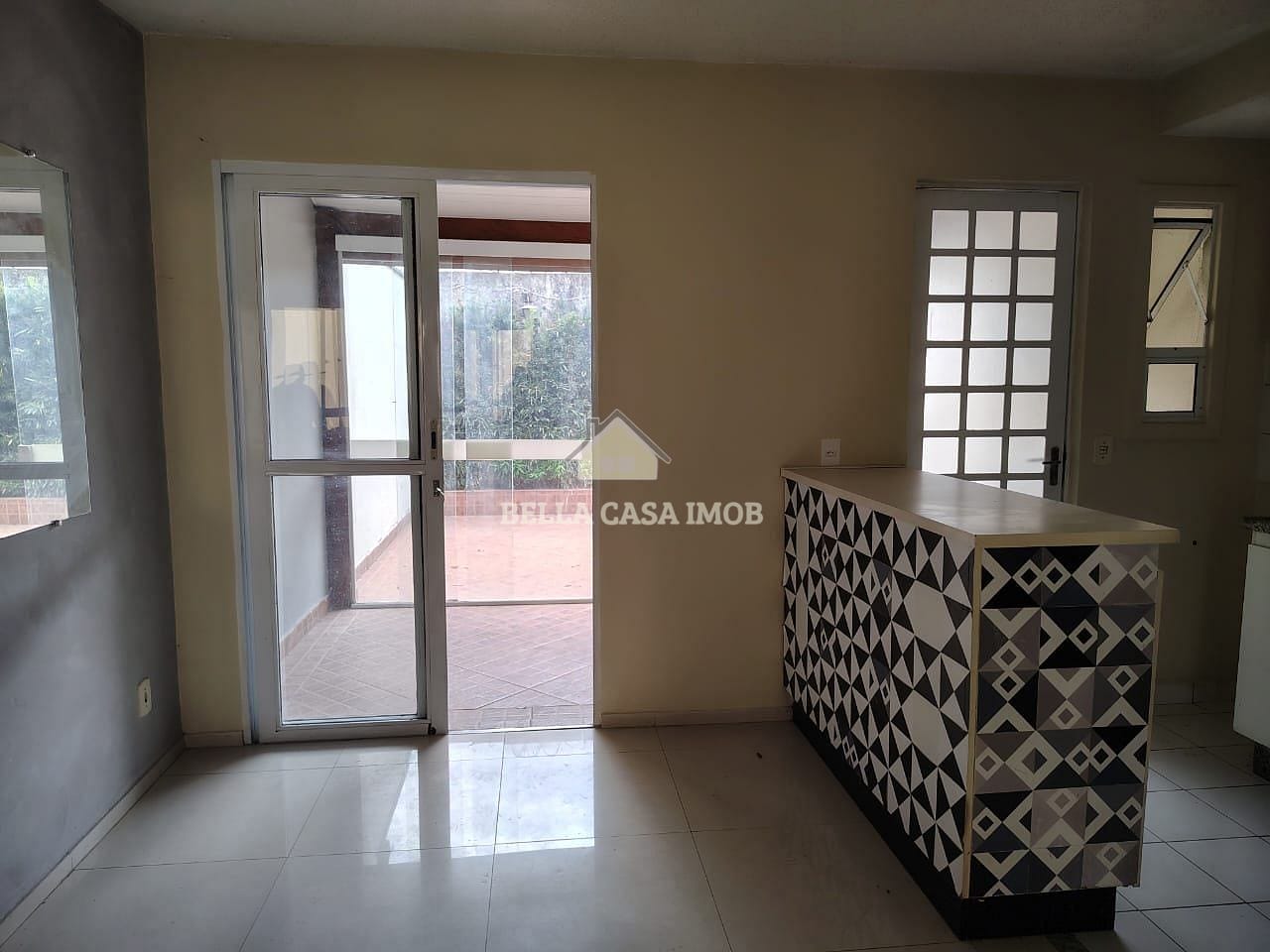 Casa à venda com 2 quartos, 64m² - Foto 12