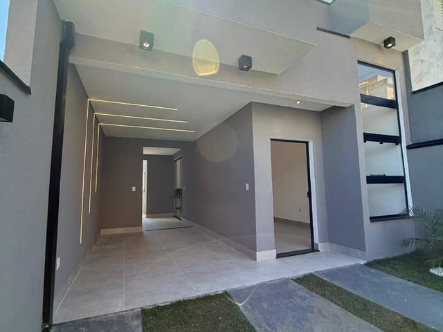 Casa com 204m² 3 quartos e 4 banheiros, à venda, no bairro Vila Caputera em Mogi das Cruzes