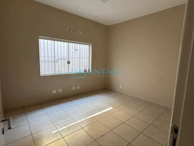 Casa com 345m², para alugar, no bairro Lapa em São Paulo