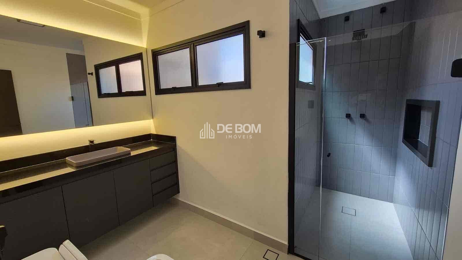 Casa à venda com 4 quartos, 270m² - Foto 25