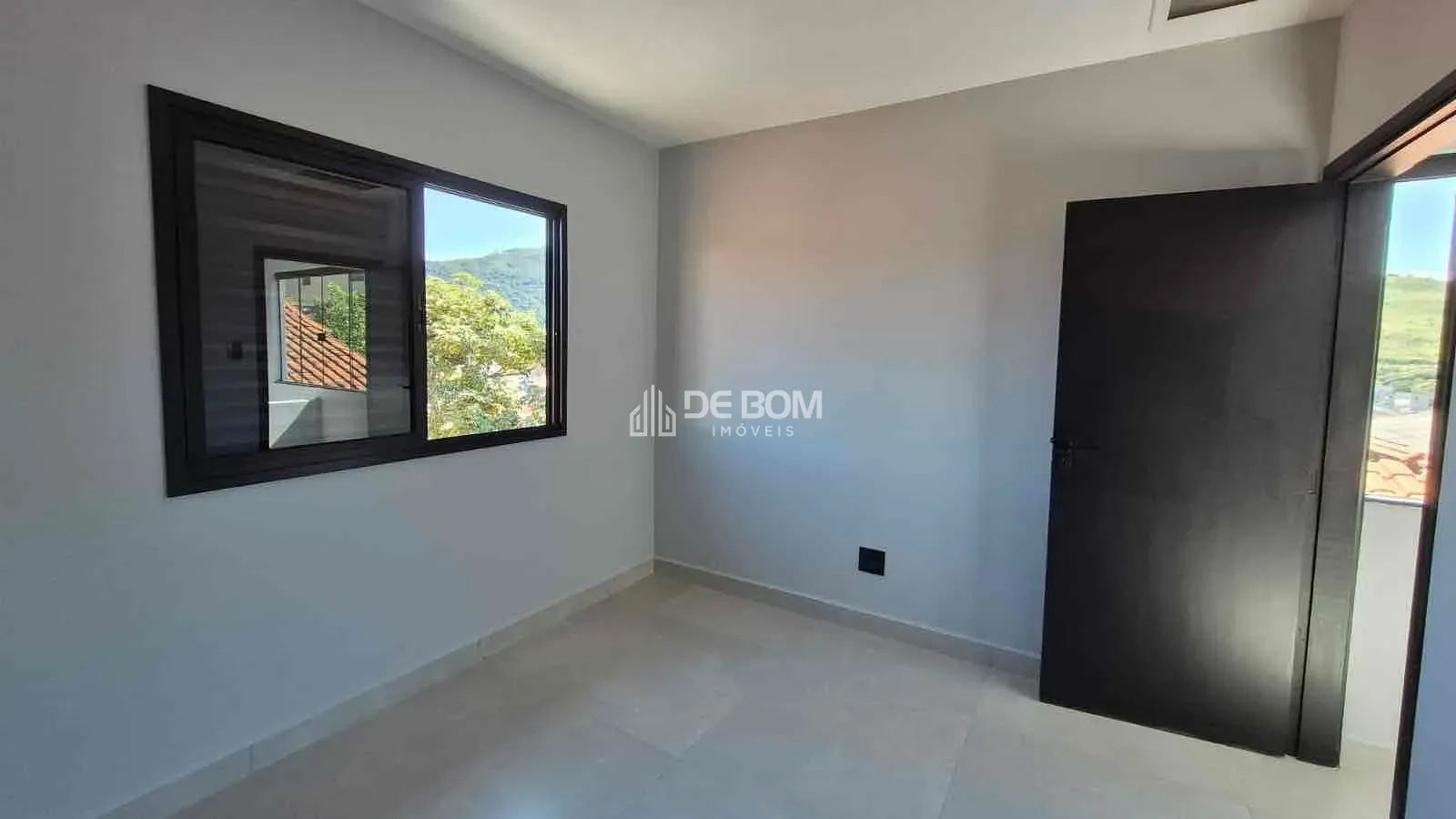 Casa, 4 quartos, 270 m² - Foto 39
