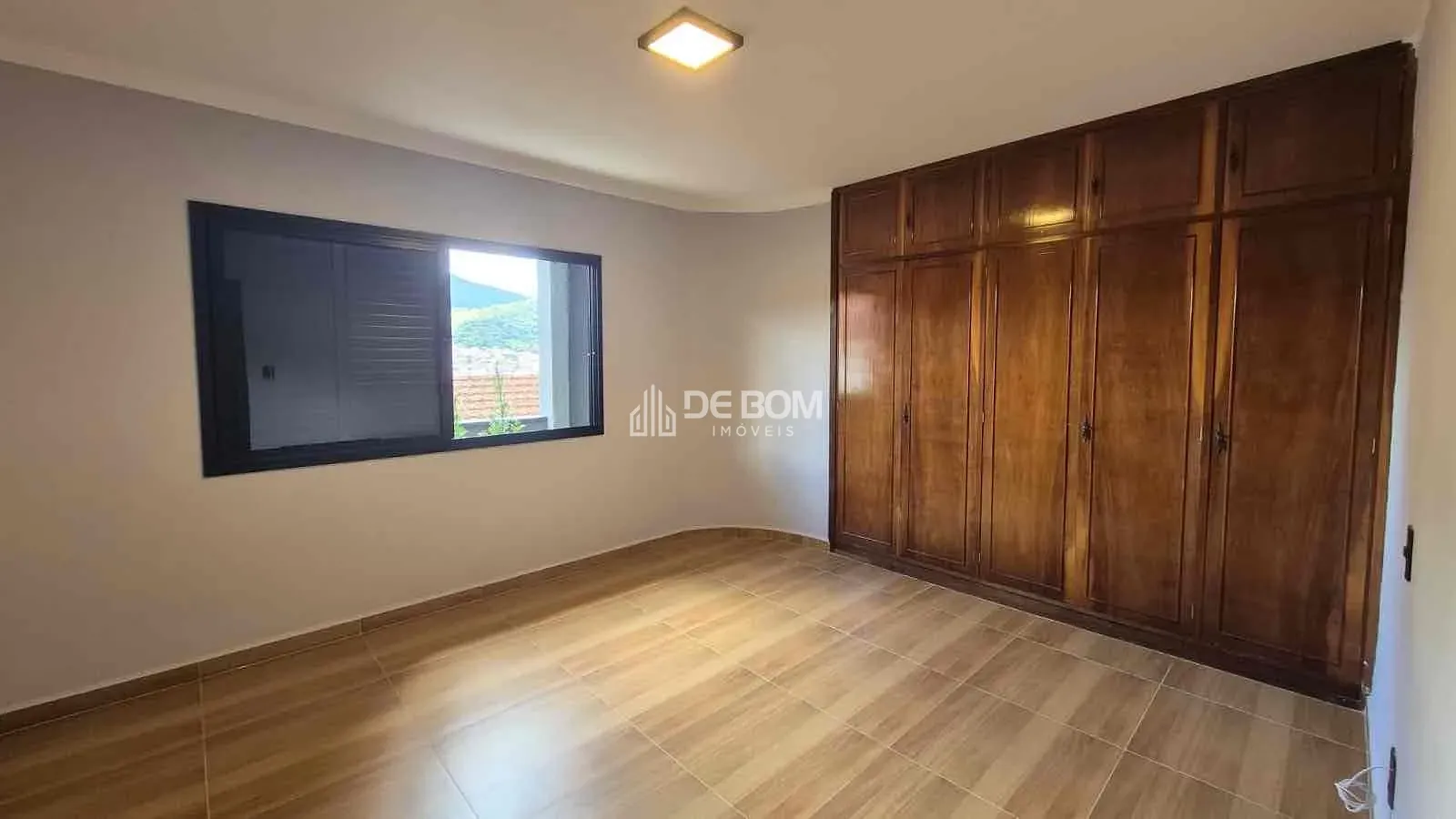 Casa, 4 quartos, 270 m² - Foto 27