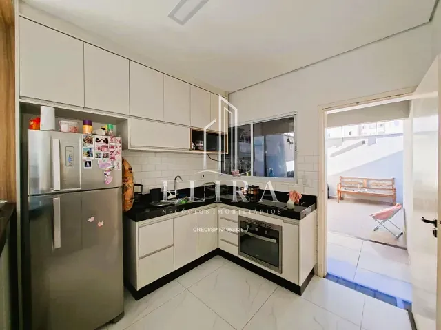 Casa com 150m² 3 quartos e 2 banheiros, à venda, no bairro Parque Universitário em Americana