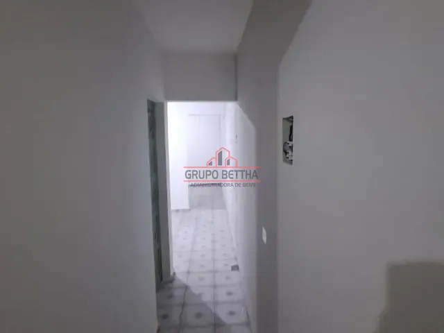 Casa 2 quartos e 1 banheiro, para alugar, no bairro Parque Viana em Barueri