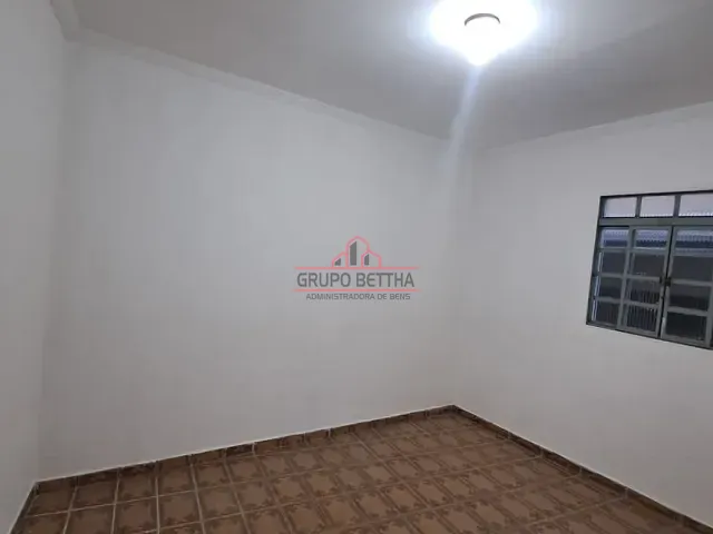 Casa 2 quartos e 1 banheiro, para alugar, no bairro Parque Viana em Barueri