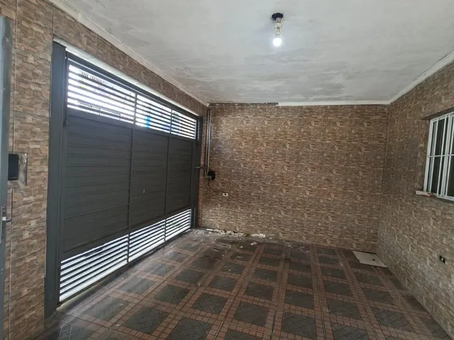 Casa 2 quartos e 1 banheiro, para alugar, no bairro Jardim Hebrom em São Paulo
