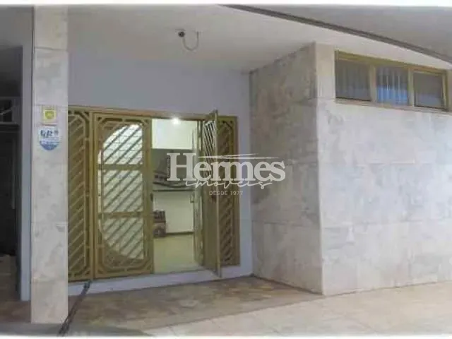 Casa com 420m² 4 quartos e 2 banheiros, à venda, no bairro Jardim Chapadão em Campinas