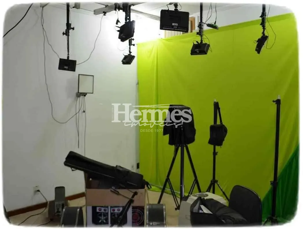 Casa, 4 quartos, 303 m² - Foto 12