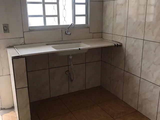 Casa com 75m² 1 quarto e 1 banheiro, para alugar, no bairro Jardim Lisa em Campinas