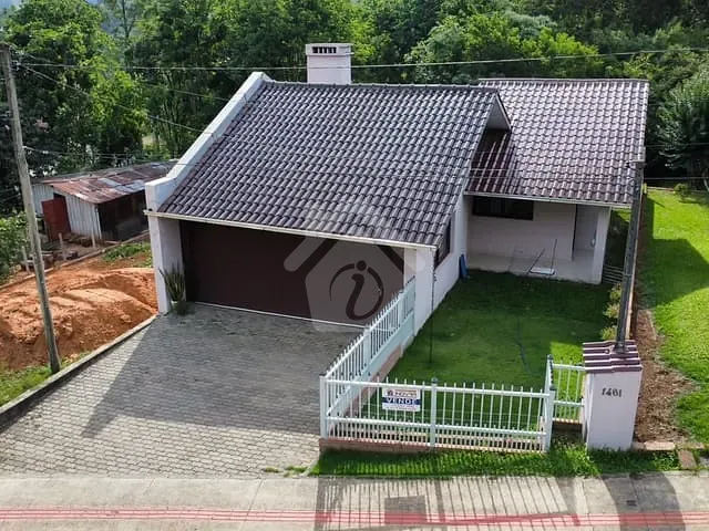 Casa com 116m² 2 quartos e 1 banheiro, à venda, no bairro Centro em Imigrante