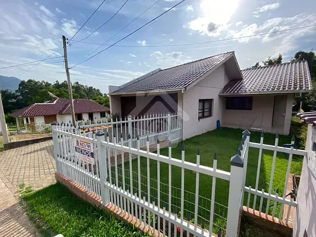 Casa com 116m² 2 quartos e 1 banheiro, à venda, no bairro Centro em Imigrante