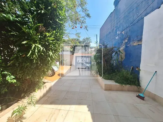 Casa com 257m² 3 quartos e 2 banheiros, à venda, no bairro Vila Palmares em Santo André