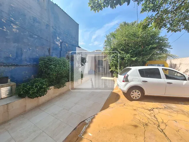 Casa com 257m² 3 quartos e 2 banheiros, à venda, no bairro Vila Palmares em Santo André