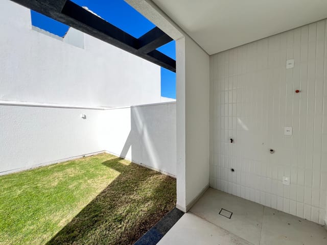Casa com 206m² 3 quartos e 3 banheiros, à venda, no bairro Ingleses do Rio Vermelho em Florianópolis