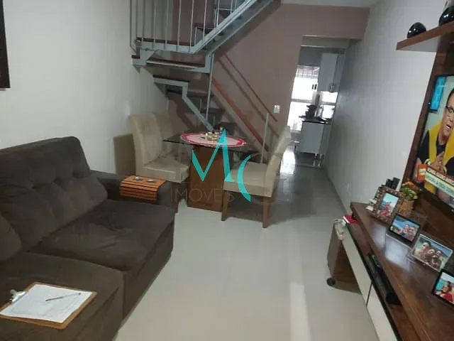 Casa 2 quartos e 2 banheiros, à venda, no bairro Senador Vasconcelos em Rio de Janeiro