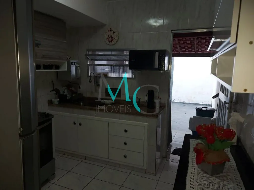 Casa, 2 quartos, 225 m² - Foto 9