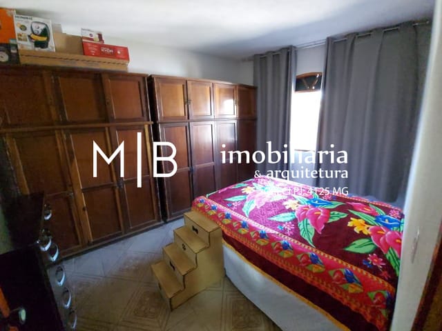 Casa 2 quartos e 1 banheiro, à venda, no bairro POUSO ALEGRE em CATAGUASES