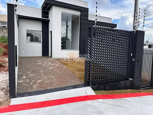 Casa com 136m² 3 quartos e 2 banheiros, para alugar, no bairro Gleba Simon Frazer em Londrina
