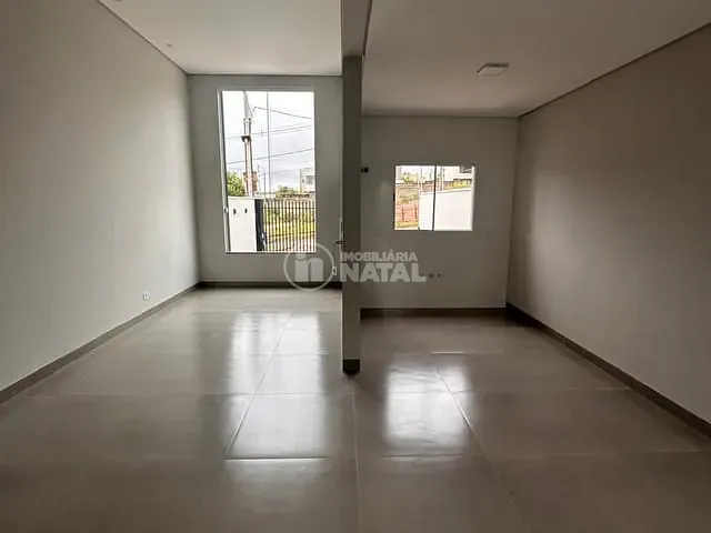 Casa com 136m² 3 quartos e 2 banheiros, para alugar, no bairro Gleba Simon Frazer em Londrina