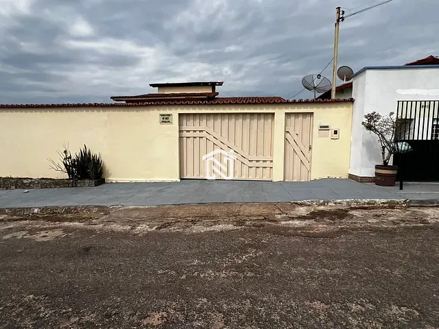 Casa com 420m² 3 quartos e 3 banheiros, para alugar, no bairro BELA VISTA em Paraíso do Tocantins
